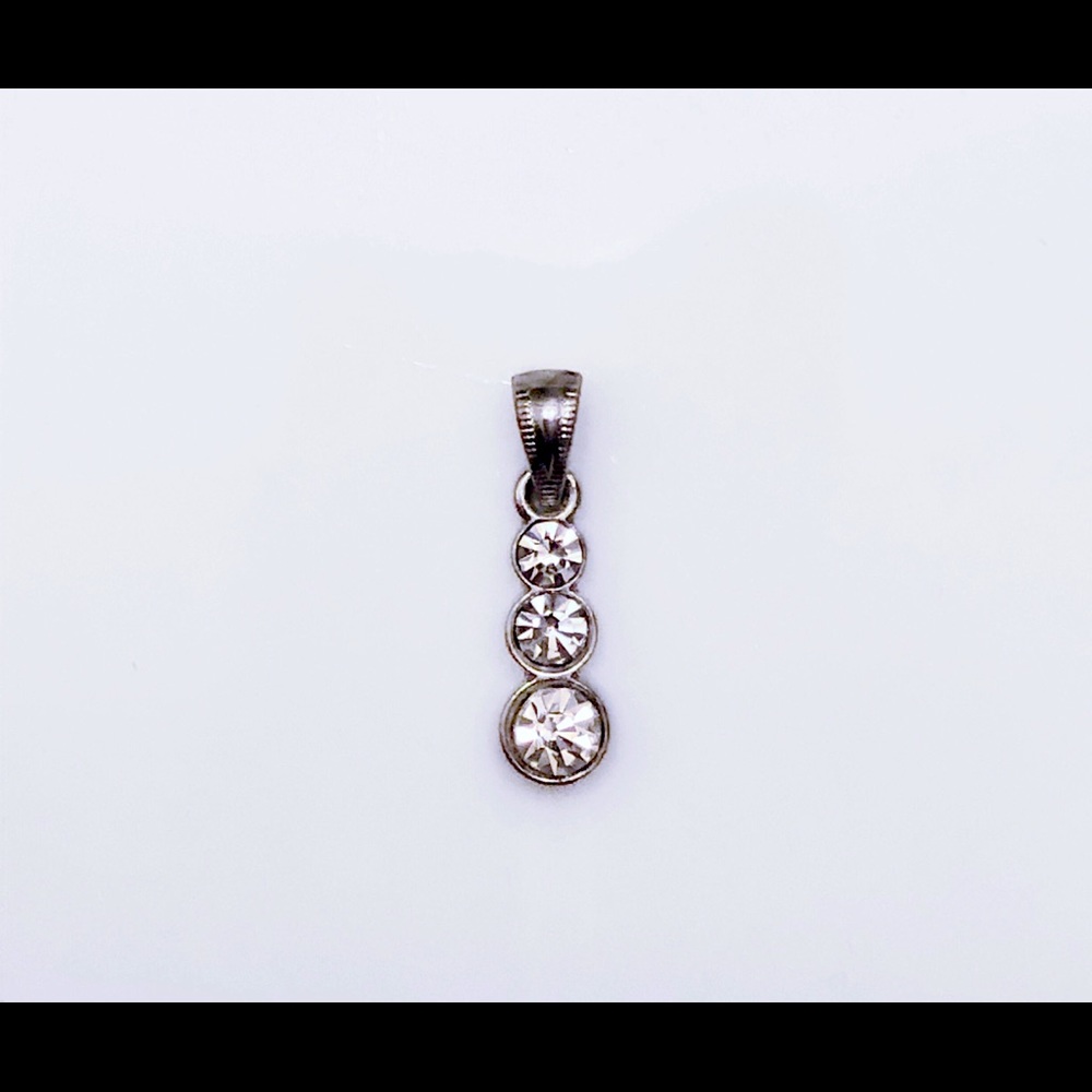 🔥4/$20 3 Crystal rhinestone pendant